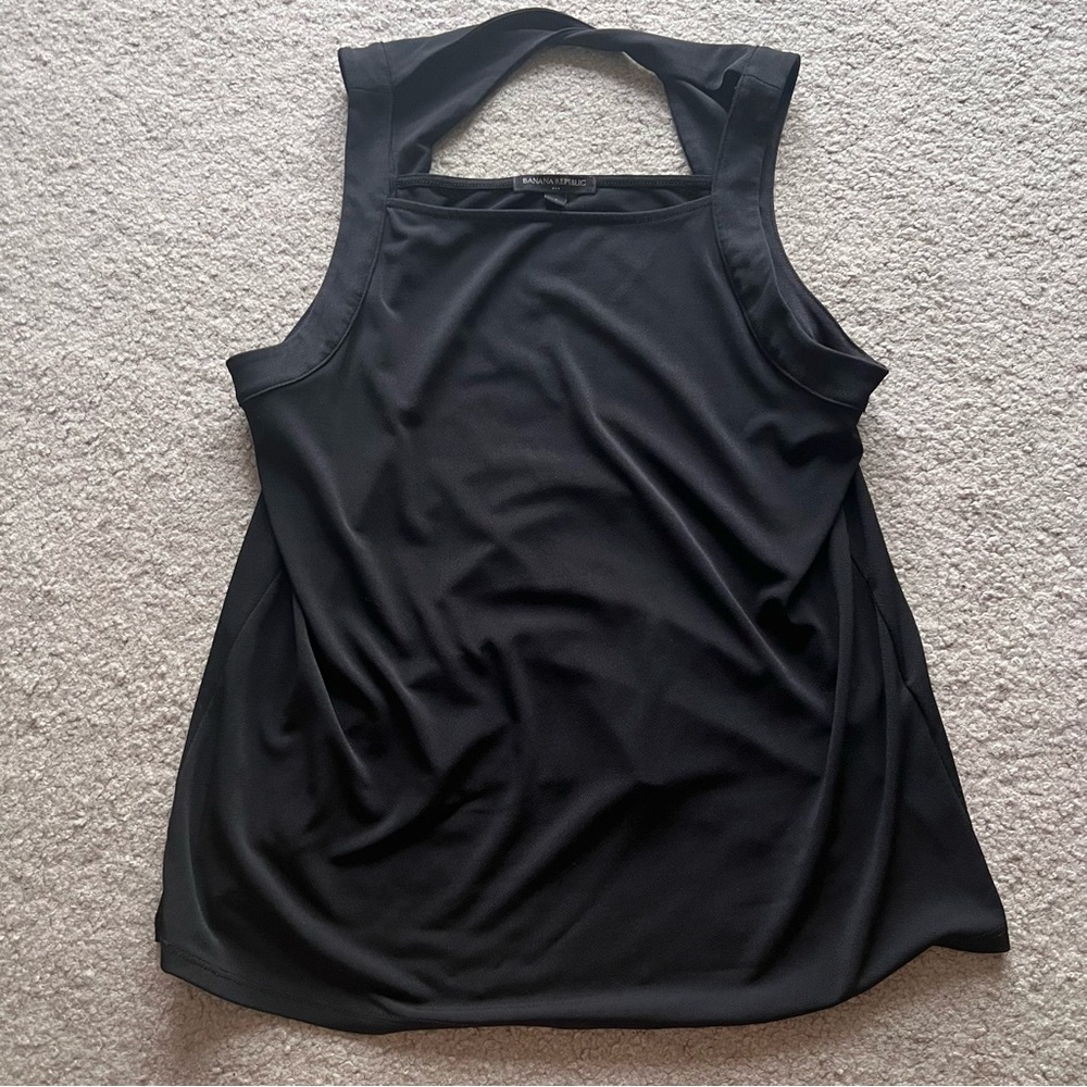 BANANA REPUBLIC TOP! ✨